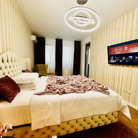 Sky Garden Panoramic View * Bukarest